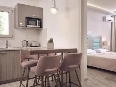 Mavrias Complex - 72