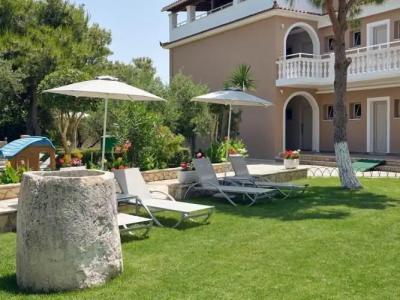 Mavrias Complex - 15