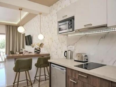 Mavrias Complex - 95