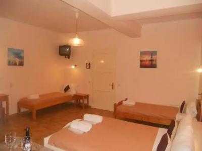 Elli Marina Studios and Apartments - 28