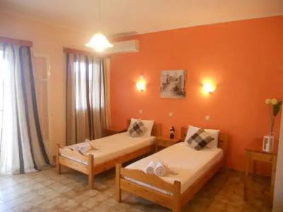 Elli Marina Studios and Apartments - 2