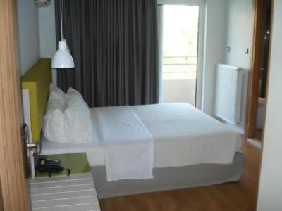 Elements Rooms & Apartments - 1