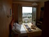 Standard Double room with balcony and with partial ocean view