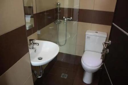 Pella Inn Hostel - 25