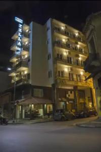 Pella Inn Hostel - 0