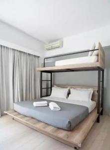 Athens Studios - 147