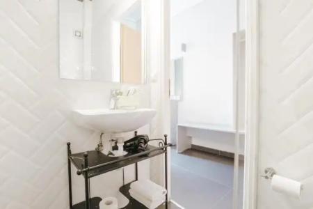 Athens Studios - 133