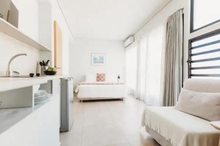 Athens Studios - 121