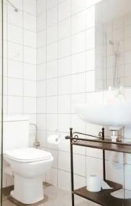 Athens Studios - 101