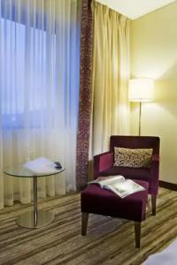 Hilton Garden Inn - 66