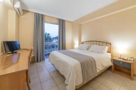Xenos Kamara Beach Apart-hotel - 163