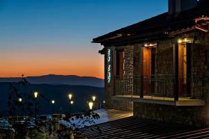 Ef Zin Hotel, Arachova