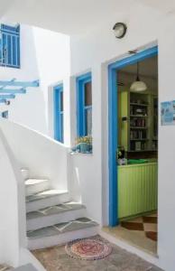 Saronis Agistri - Adults Only - 15