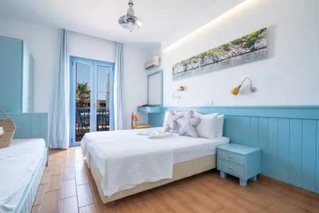 Saronis Agistri - Adults Only - 29