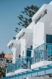 Saronis Agistri - Adults Only - 75