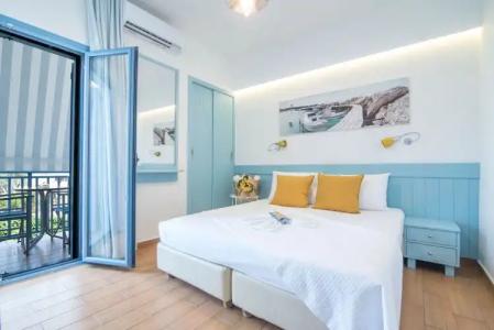 Saronis Agistri - Adults Only - 77