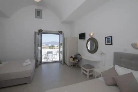 Thira's Dolphin - 76