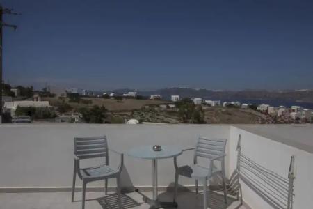 Thira's Dolphin - 80