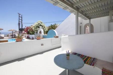 Thira's Dolphin - 94