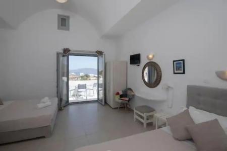 Thira's Dolphin - 59