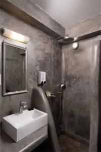 Goulielmos & Spa - 105