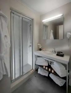 Karavia Lux Inn - 20