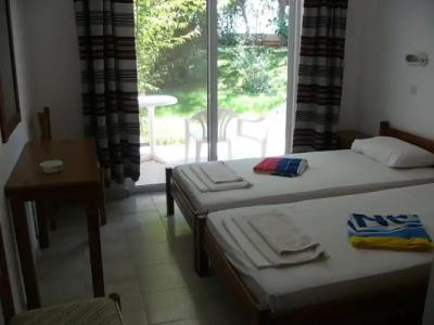 Helgas Paradise - 34