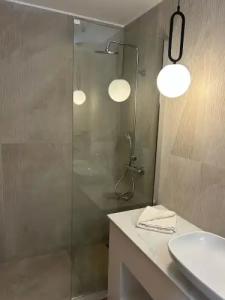 Lambis Studios & Apartments - 24