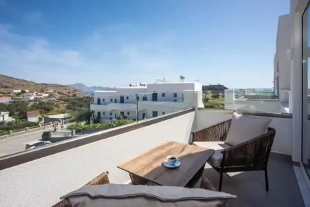 Lambis Studios & Apartments - 33