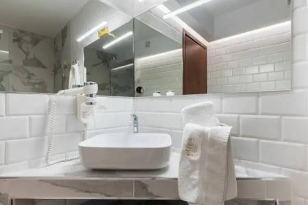 Eliza by Panel Hospitality - 136