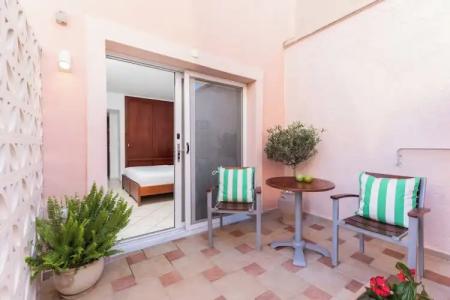 Eliza by Panel Hospitality - 100