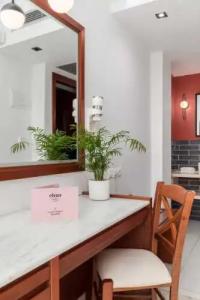 Eliza by Panel Hospitality - 137