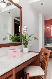 Eliza by Panel Hospitality - 98