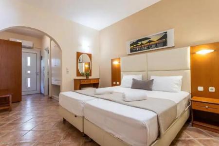 Aloni Pefkochori - 50