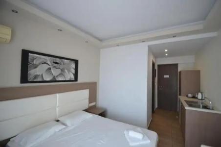 Sevastos Studios - 32