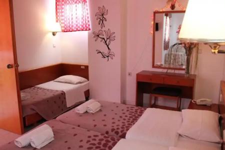 Elarin Studios & Apartments - 17