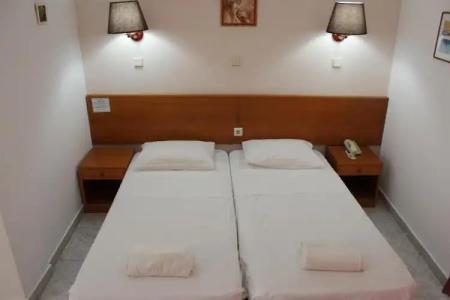 Elarin Studios & Apartments - 43