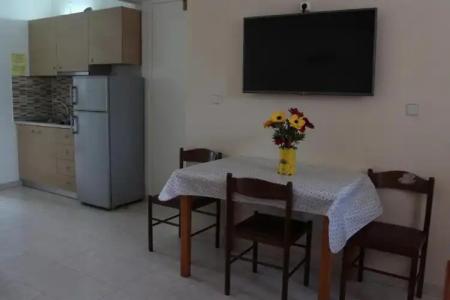 Elarin Studios & Apartments - 33