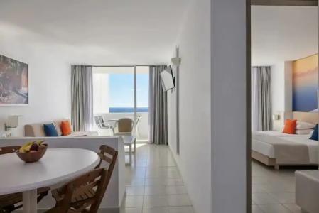 Epsilon Apartments - 32