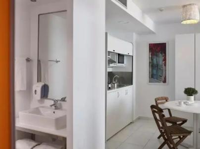 Epsilon Apartments - 18