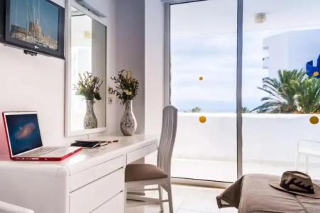 Epsilon Apartments - 20