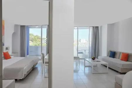 Epsilon Apartments - 41