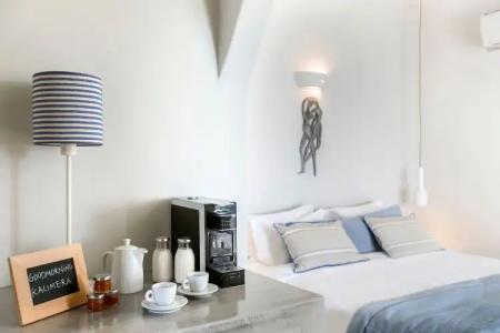 Blue Dolphins Apartments - 85