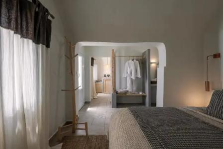 Blue Dolphins Apartments - 0