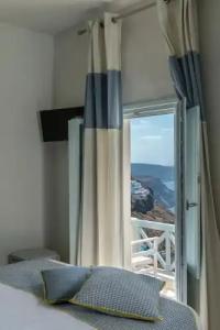 Blue Dolphins Apartments - 115