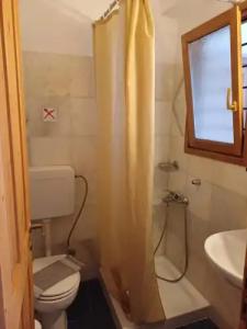 Siroco's Rooms And Studios - 36