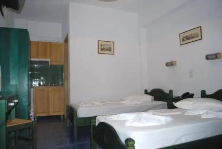 Siroco's Rooms And Studios - 54