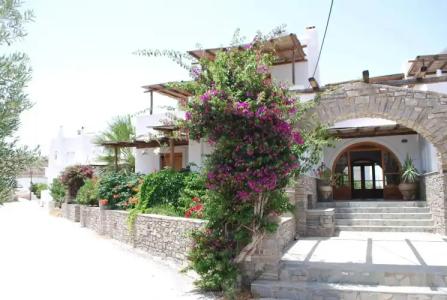 Siroco's Rooms And Studios - 25