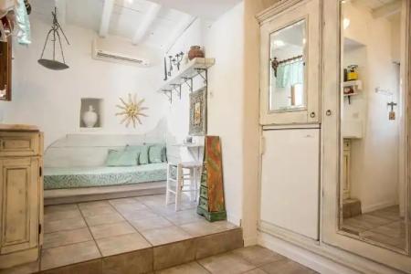 Anthippi Guest House - 210