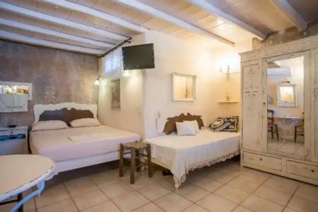 Anthippi Guest House - 77